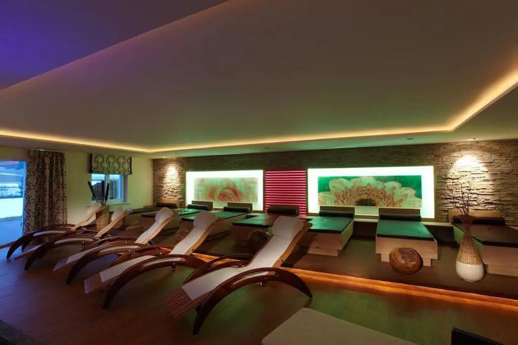 Almhotel Told