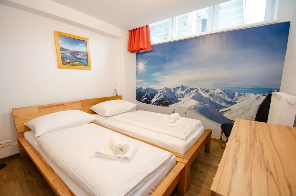 Residence Alpin Kaprun incl SUMMER CARD by All in One Apartments
