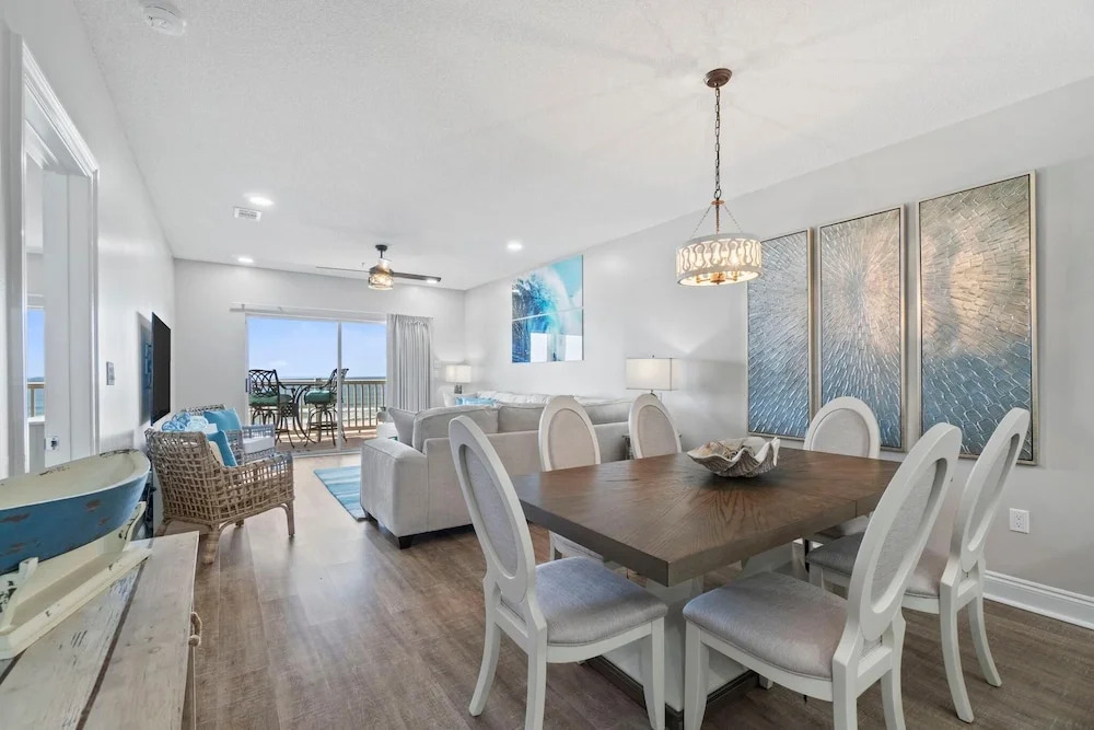 Riviera Dunes 302