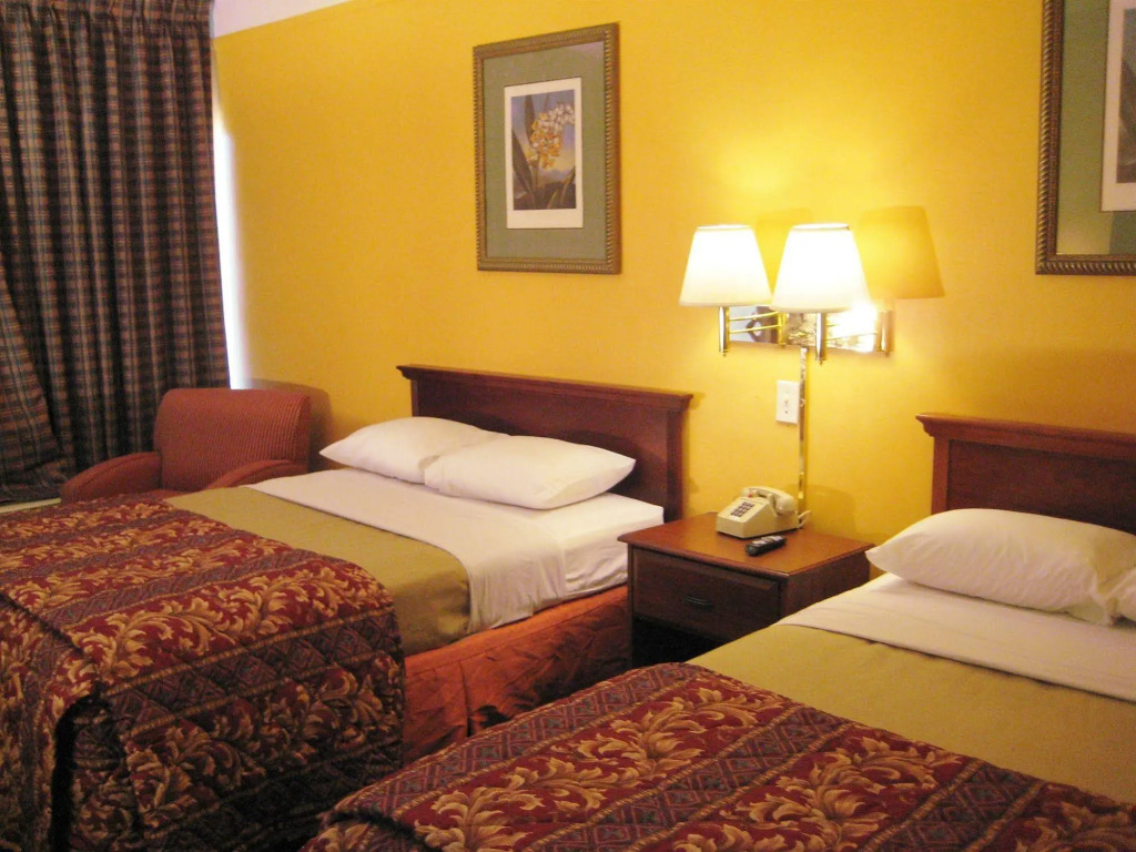 Loyalty Inn Charlotte Airport
