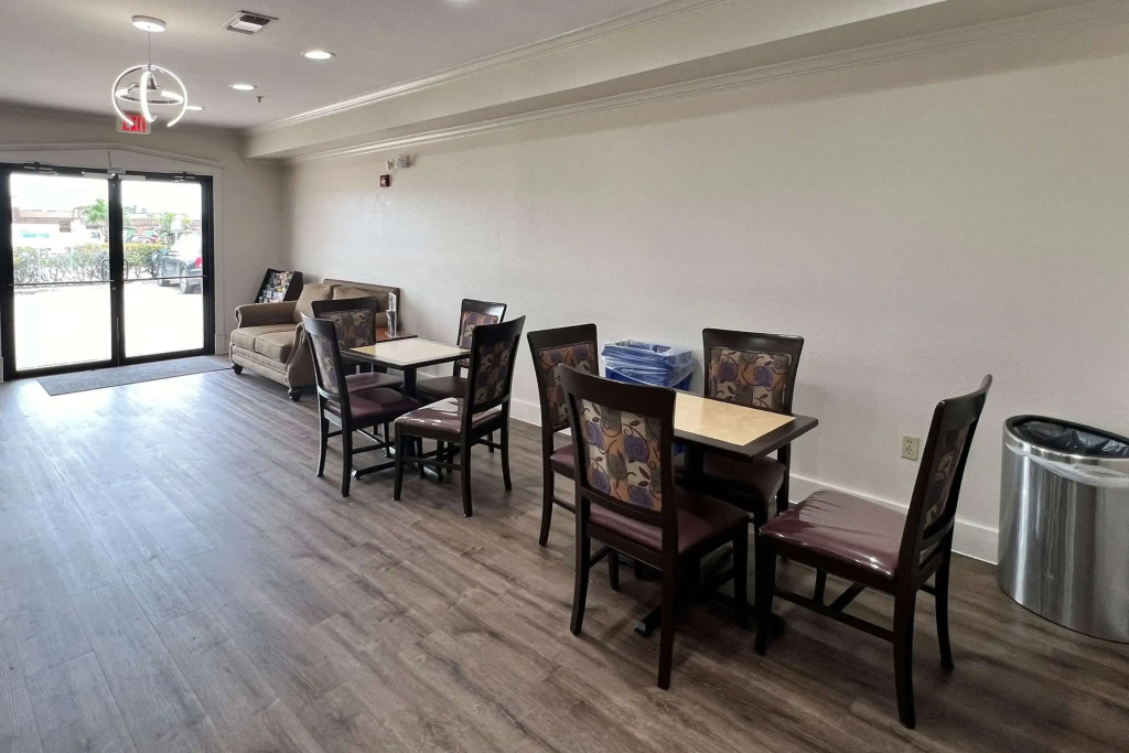 Econo Lodge Beaumont I-10 South