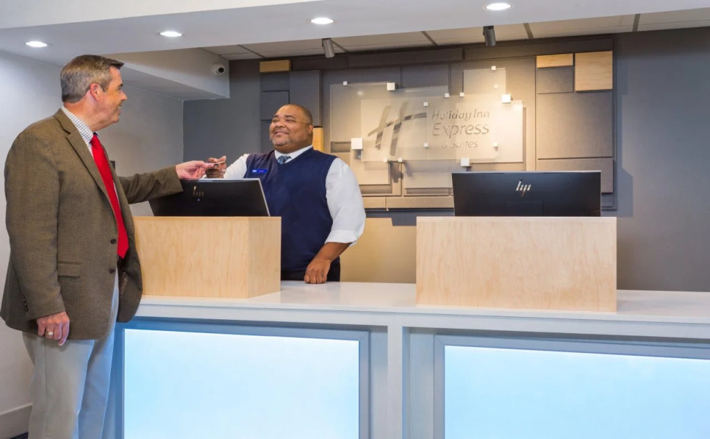 Holiday Inn Express & Suites Wilmington-University Center by IHG