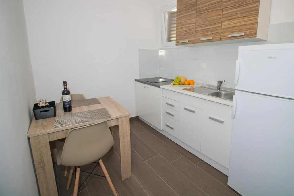 Ninas Apartments