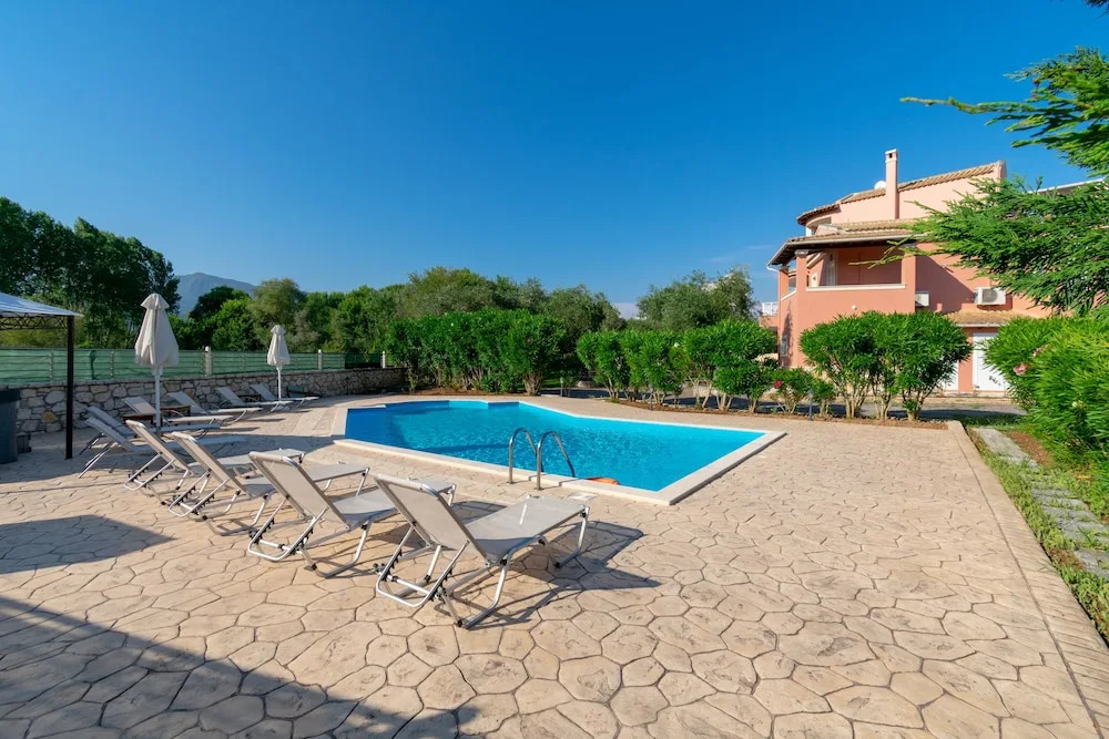 Villa Leo Dassia Corfu