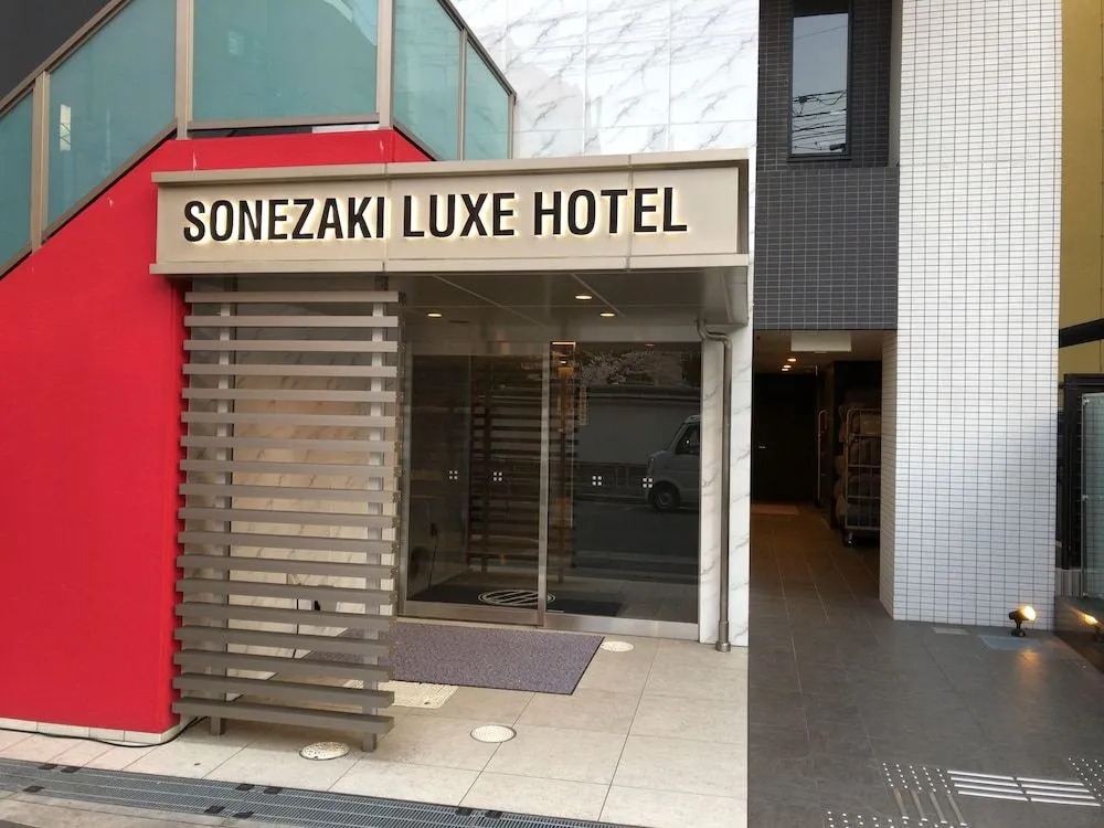 Doutonboricrystalhotel3