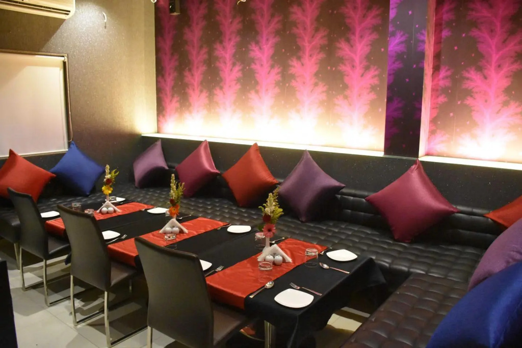 Saffron Hotel