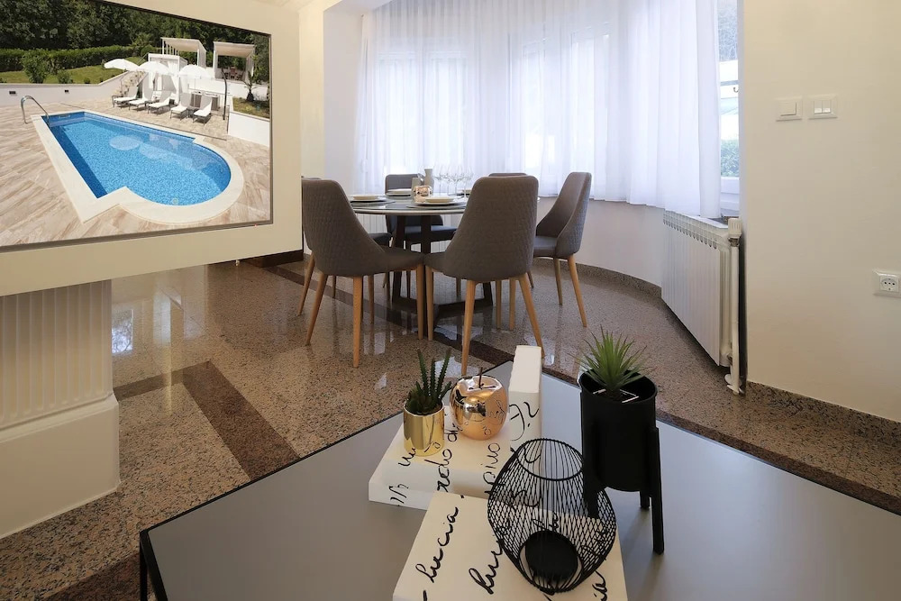 Villa Garden Apartment with Pool Opatija
