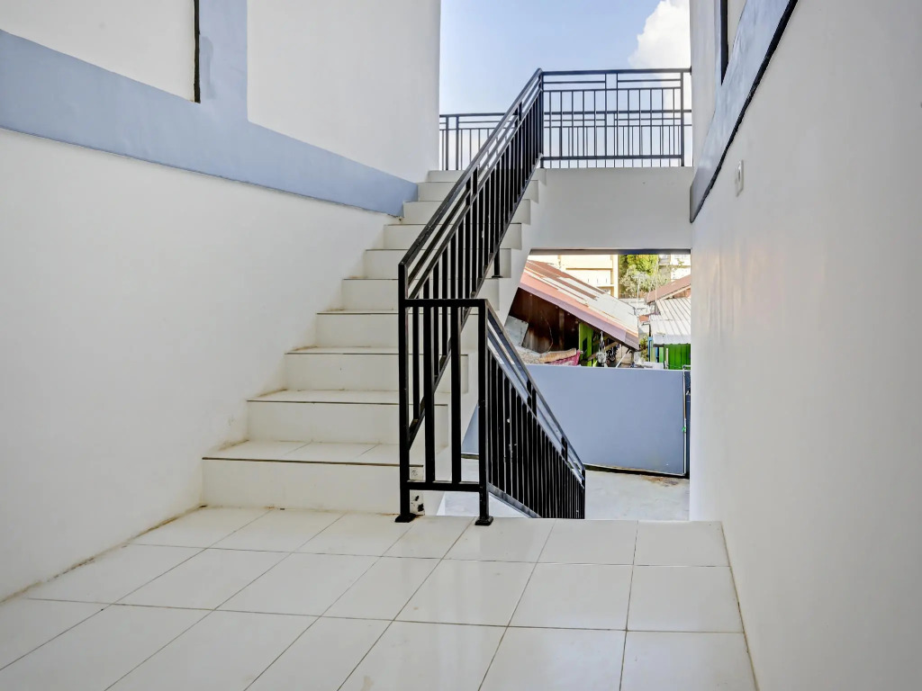 RedDoorz near Bigmall Samarinda 2
