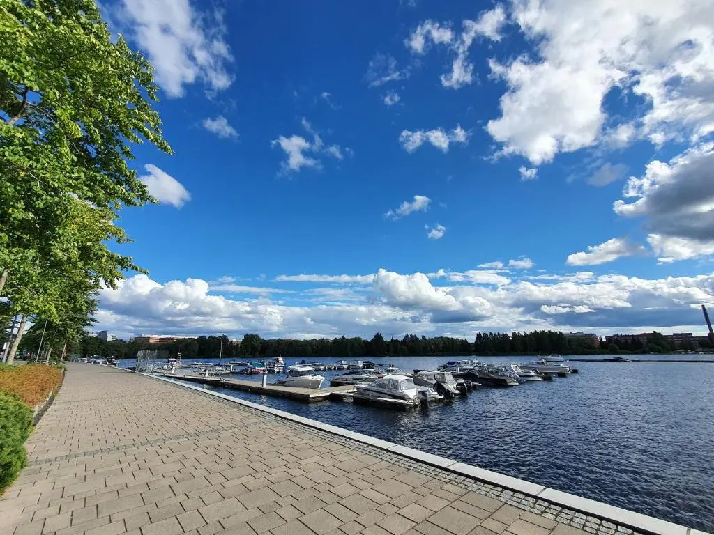 2ndhomes Tampere "Rooftop" Apartment - Ratina 7th Floor Apt with Amazing Lake View