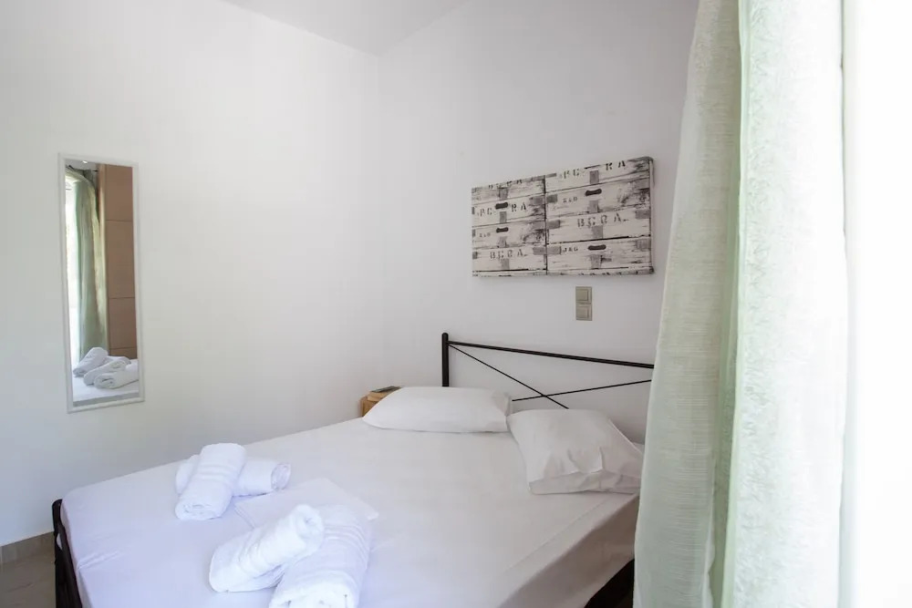 Paros Central House