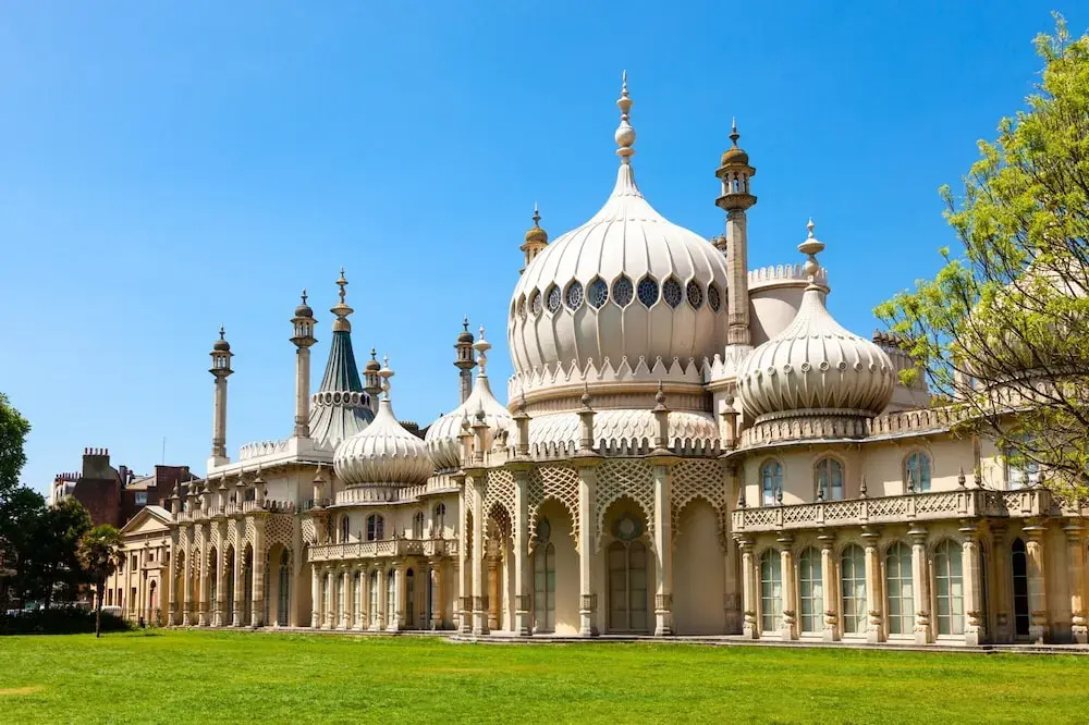 Guest House in Brighton Near Iconic Beach