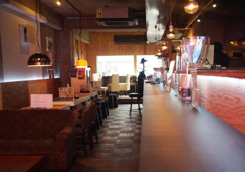 NEW WORLD INN - Hostel