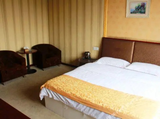 Mingyuan Business Hotel