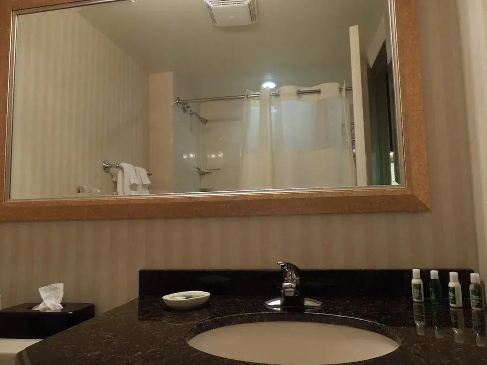 Rockville Centre Hotel - JFK Airport