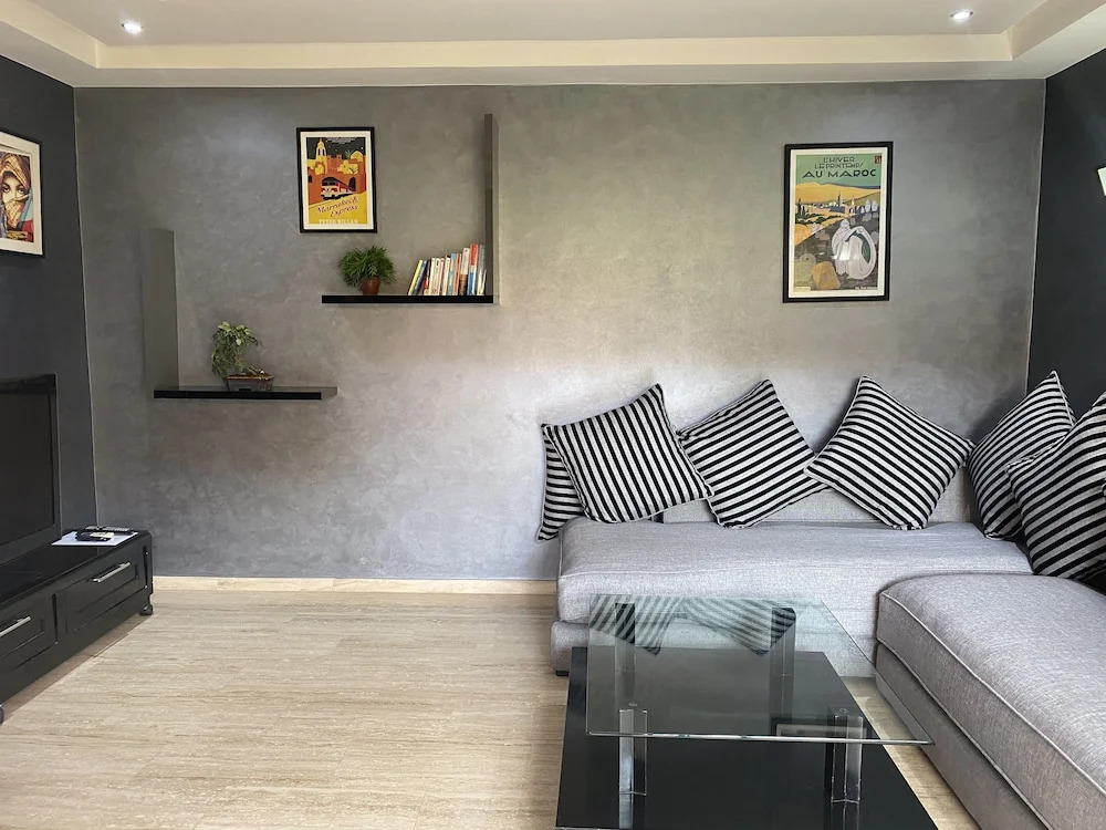 OY Apartment