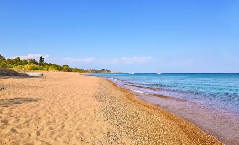 Koroni Seaview Retreats - Summer Escape Lodgings