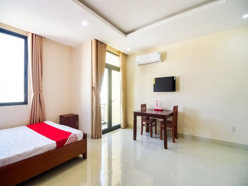 OYO 775 Sea House Hotel & Apartment