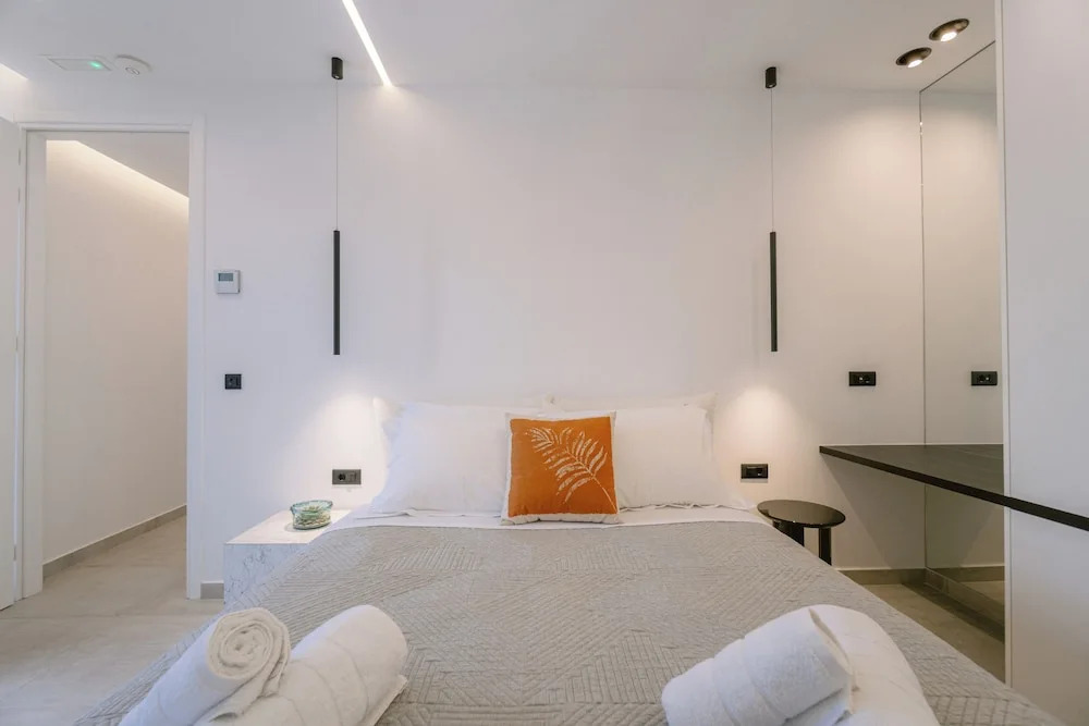 Domus Garden Apartments