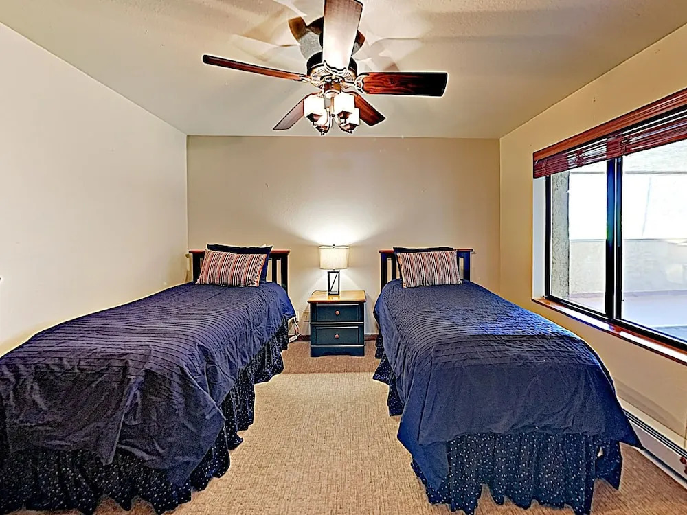 Benchmark #611 - 3 Br Condo