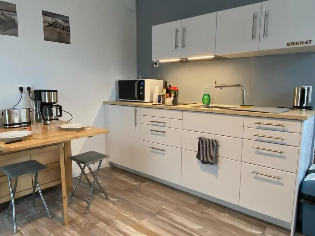 Résidence des 3 îles, en plein centre-ville, à 5 min des plages, 3 appartements neufs