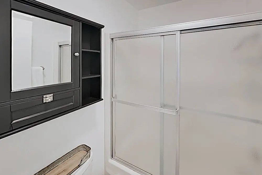 New Listing! Remodeled : 300 To Ski Shuttle 1 Bedroom Condo