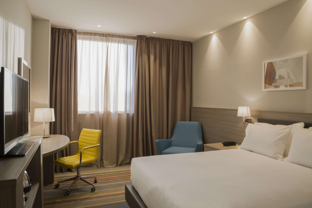 Hampton By Hilton Rome East
