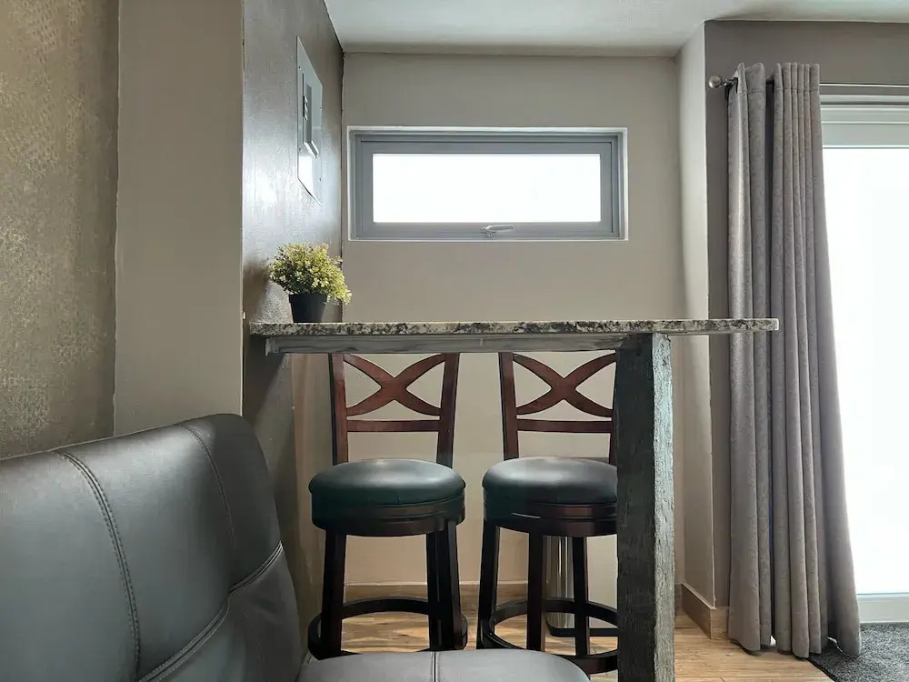 SEGOVIA STUDIO UNITS