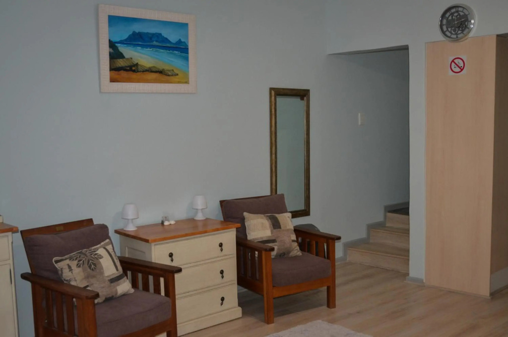 Seaforth Beach Apartment