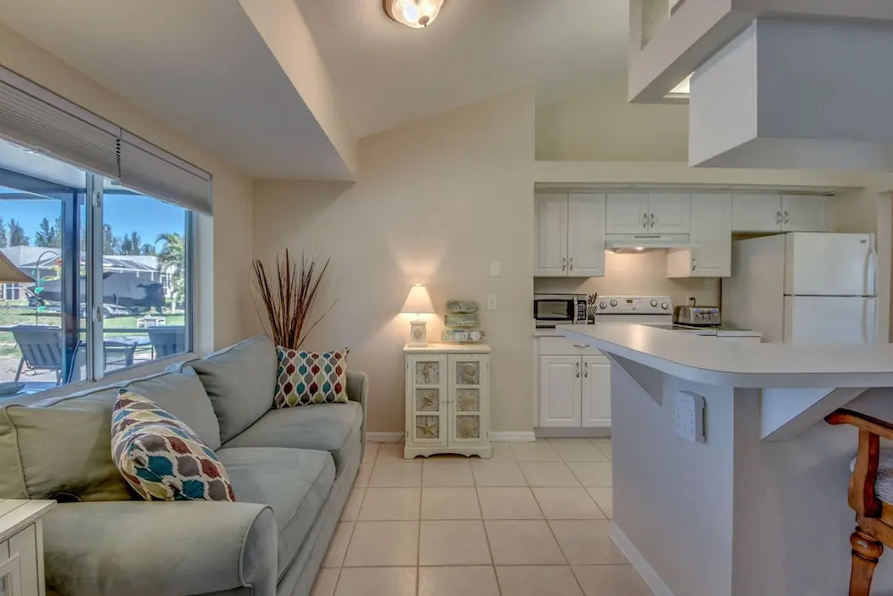 Villa Seas the Day - Heated Pool & Secluded