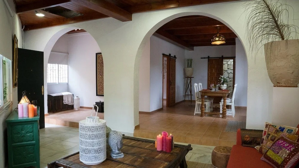 Finca La Vida Loca- For adult guests