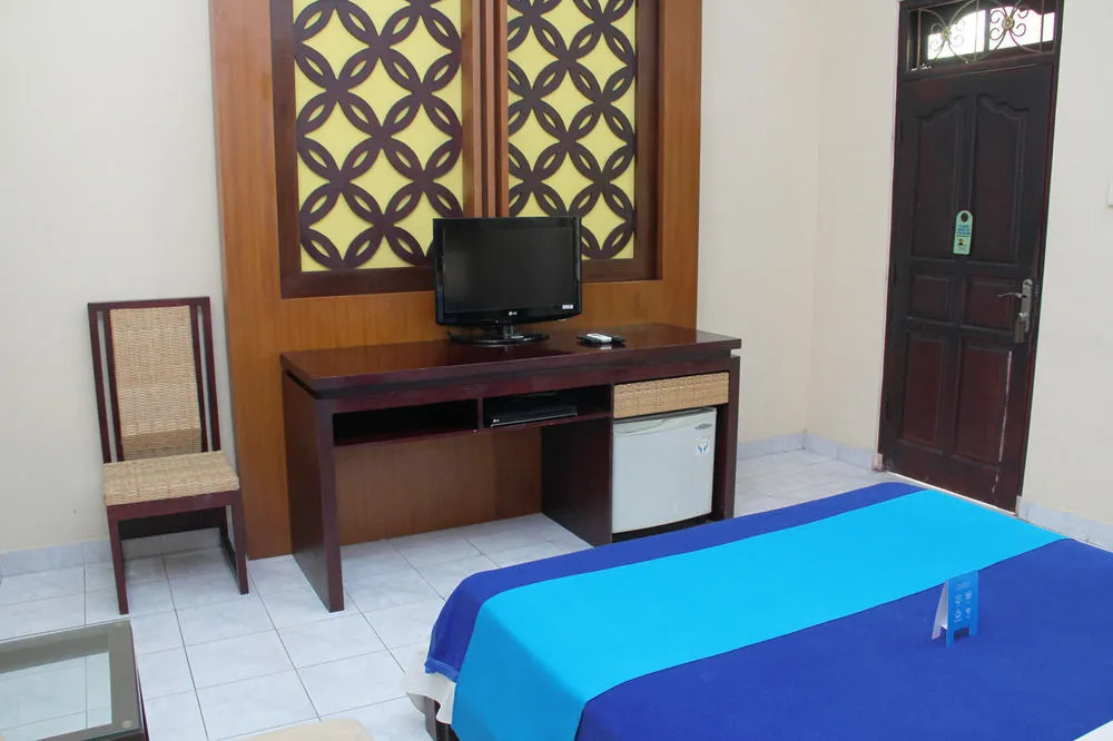 Airy Legian Pantai Kuta Gang Benesari Bali
