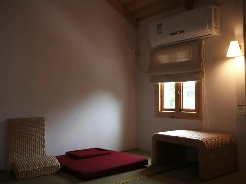 Zen Box House