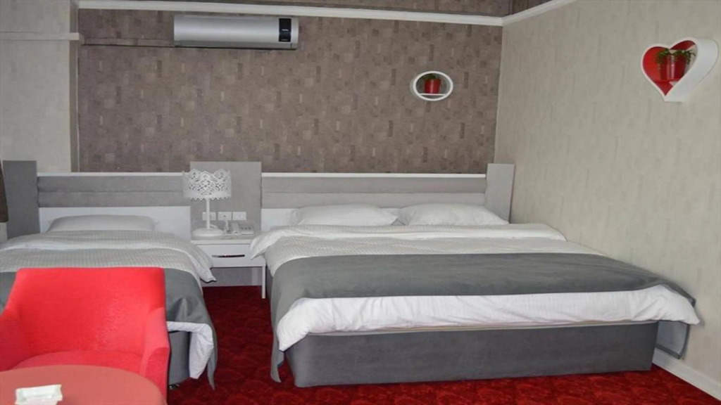 Vadi-i Leman Hotel