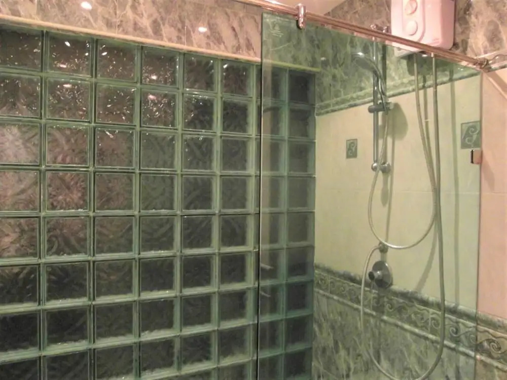 View Talay 2A 5th floor studio apartment with European style kitchen