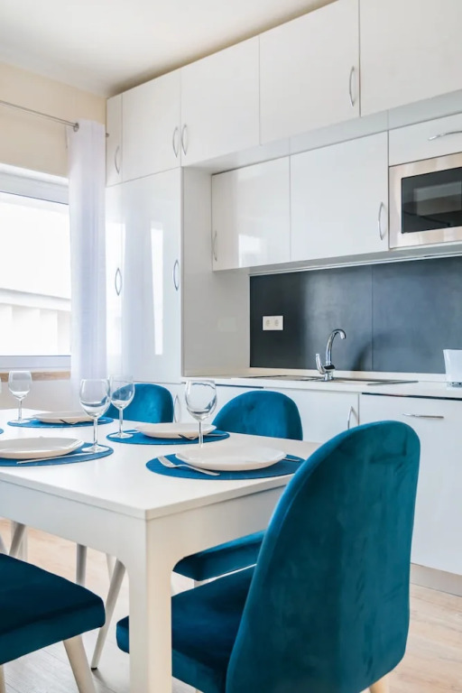 Oeiras Spacious and Modern Flat