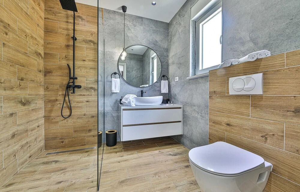 Nice Home in Seget Donji With 3 Bedrooms, Wifi and Outdoor Swimming Pool