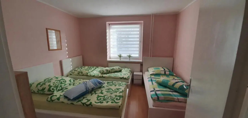 Apart 3 Zimmerwohnung - Nah An Messe & Kliniken!