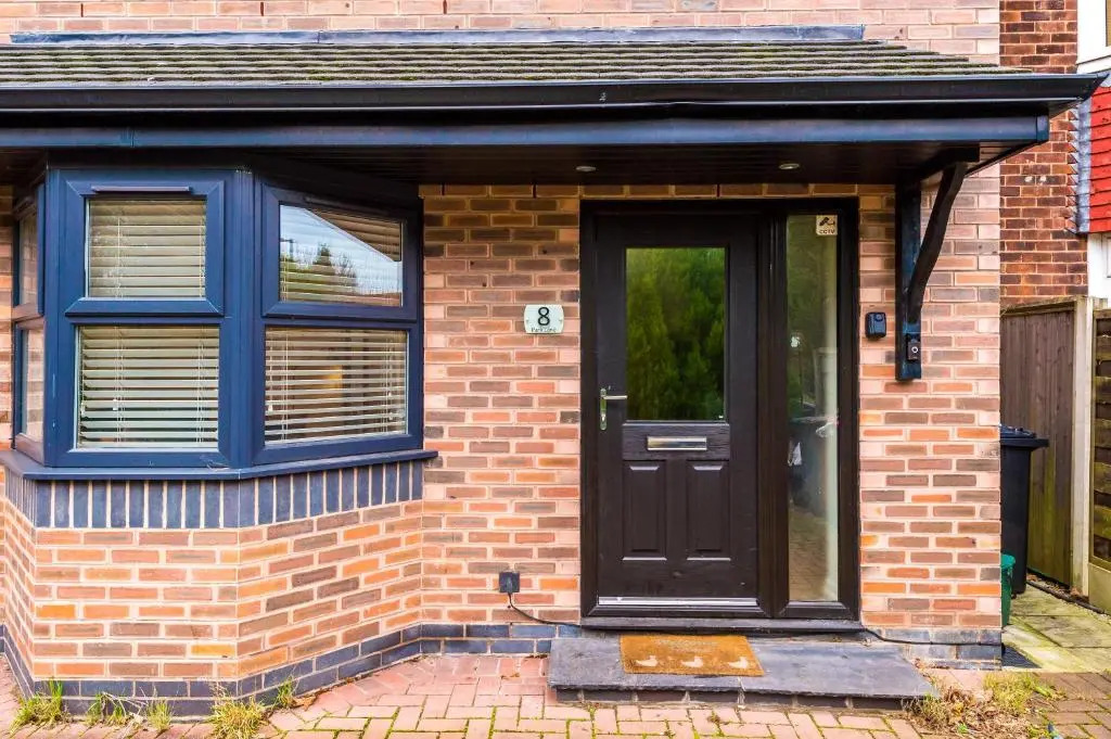 Lovely 3 Bed house - Park Lane