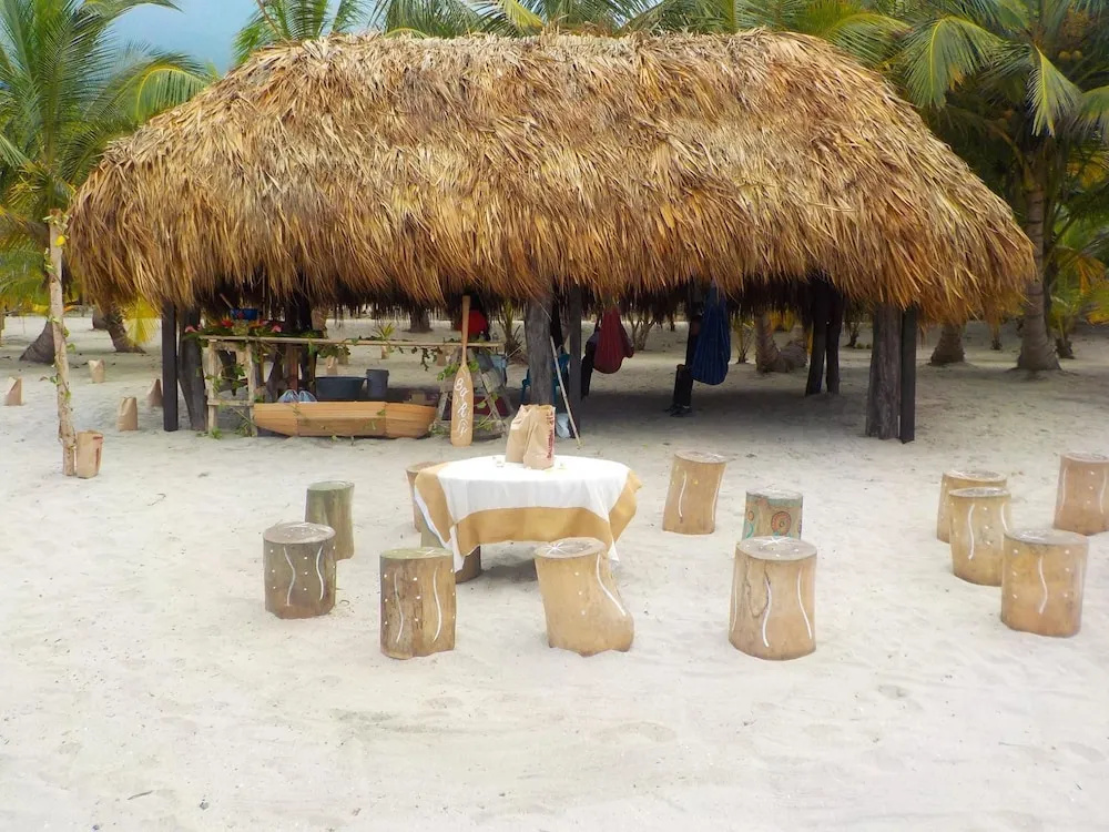 Playa Mareygua Hostal