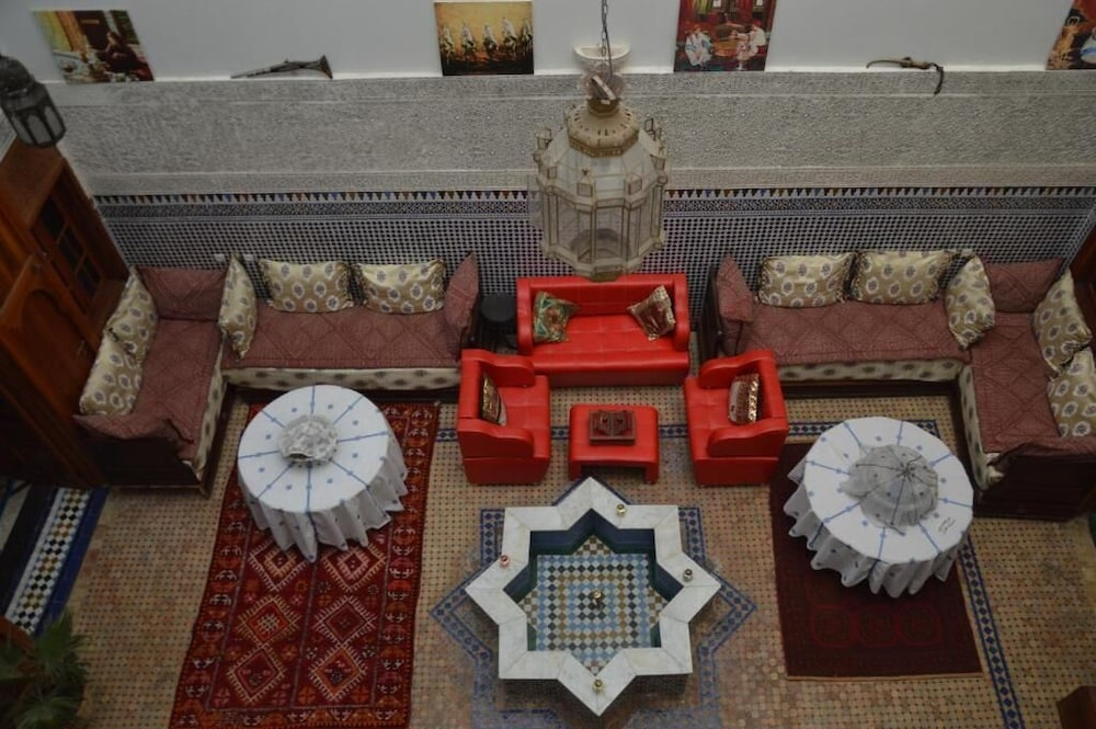 Riad Oumkaltoum Fès