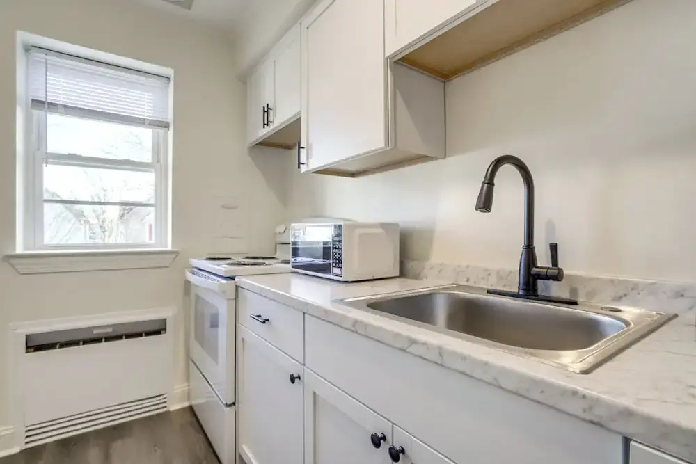 Waterfront Gem < 1 Mi to Dtwn Cambridge!