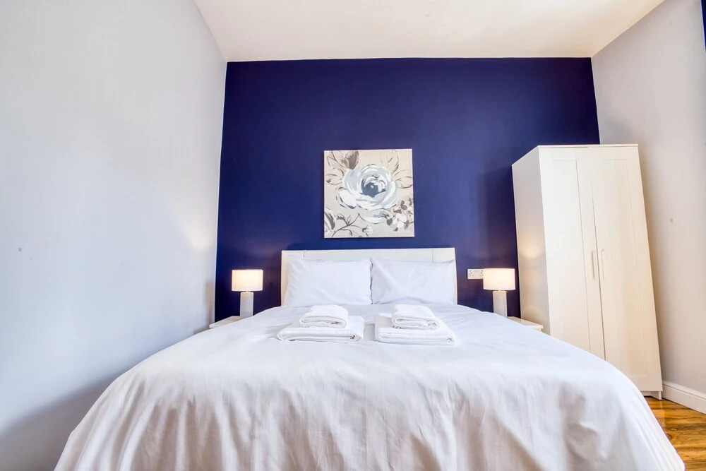 Classic 1 Bedroom King Size bed en Suite Shower Free Toiletries and Wifi in Central Lincoln