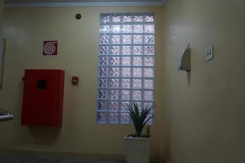 Rhuds Hotel