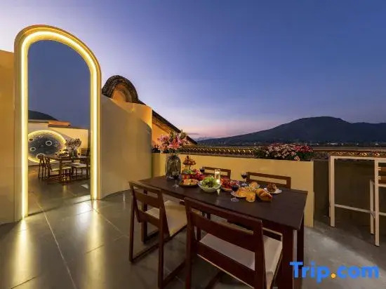 Yun Jing Xi Pan Hot Spring Homestay