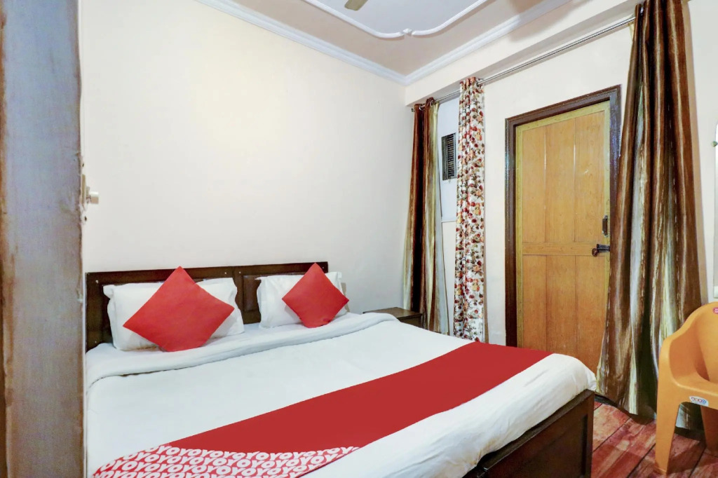 OYO 78781 Ratiram Hotel