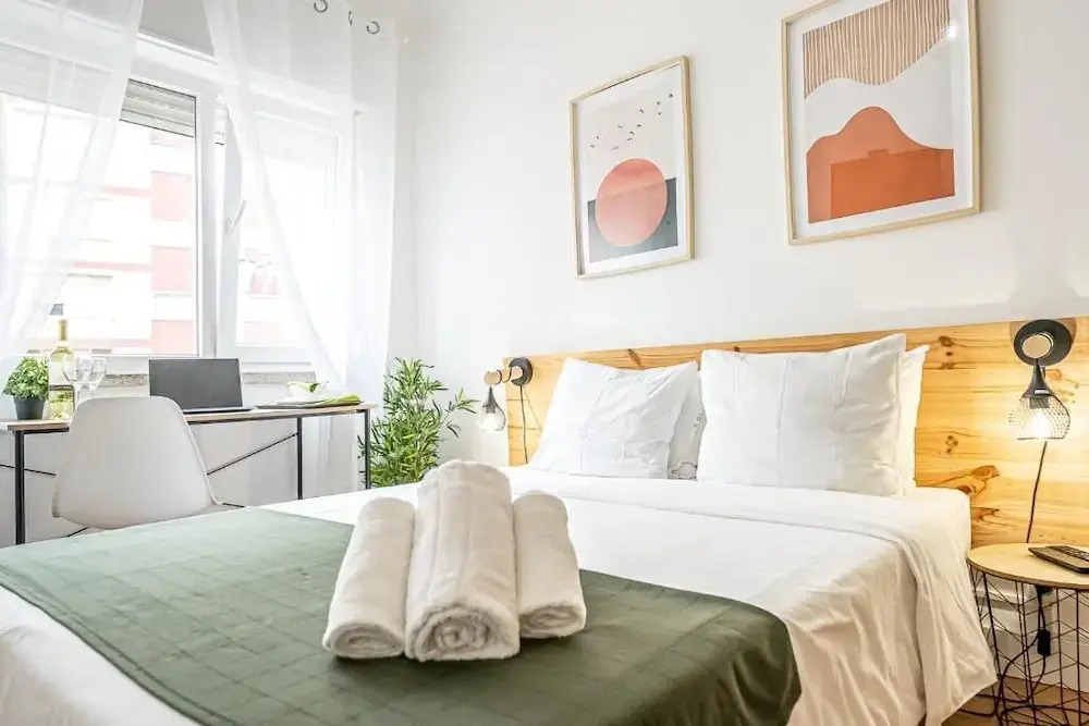 Santos Mattos Guesthouse & Apartments by Lisbon with Sintra