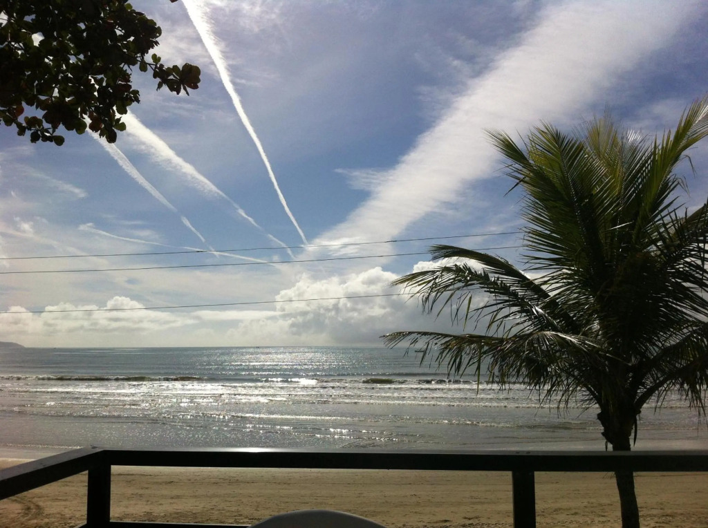 Casa na Praia Frente Mar 02