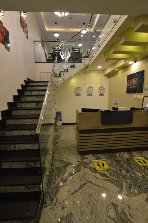 Royal Inn Residence