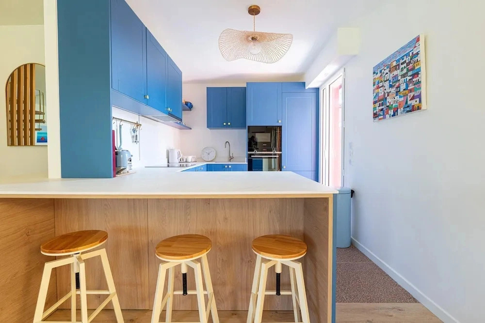 Sea-view Duplex for Family