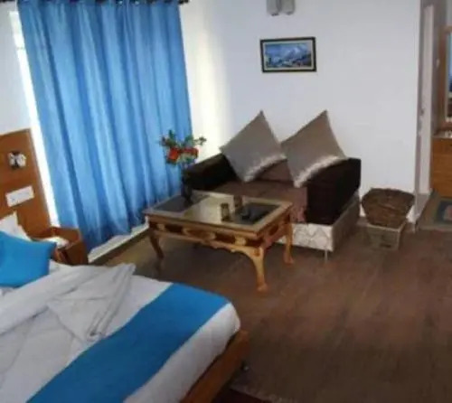 Hotel Suru View